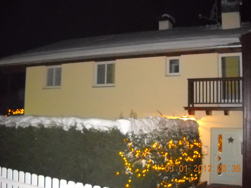 Appartments Am Wiesenrand ノーヴァ・ポネンテ エクステリア 写真