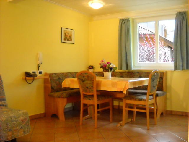 Appartments Am Wiesenrand ノーヴァ・ポネンテ エクステリア 写真