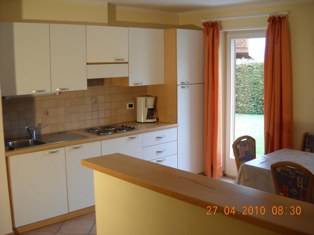 Appartments Am Wiesenrand ノーヴァ・ポネンテ 部屋 写真
